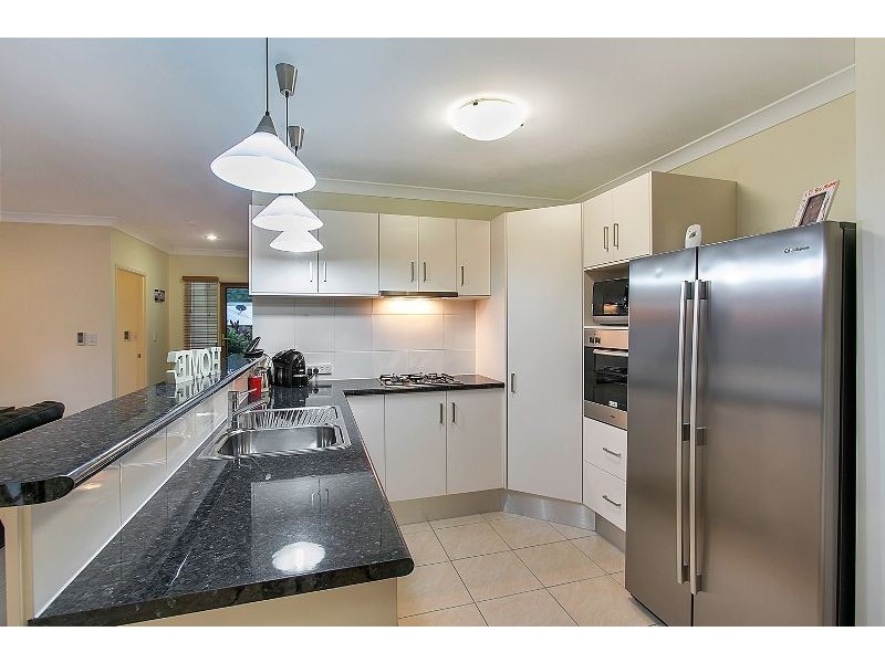 20 Kippin Close, Redlynch QLD 4870