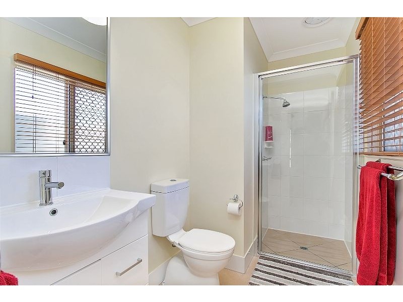 20 Kippin Close, Redlynch QLD 4870