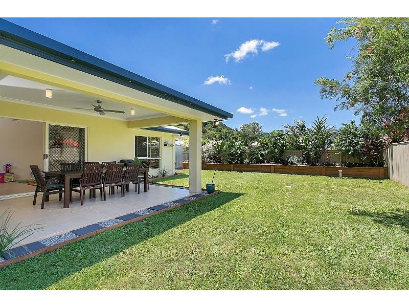 20 Kippin Close, Redlynch QLD 4870