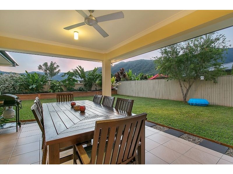 20 Kippin Close, Redlynch QLD 4870