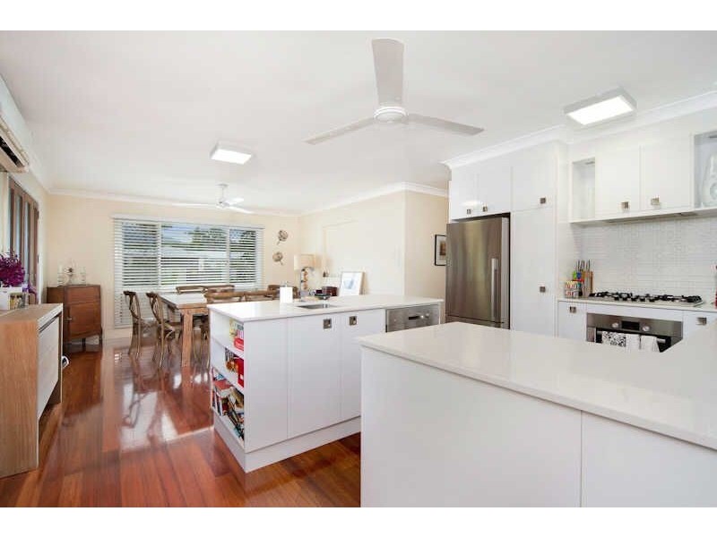 154 Greenslopes Street, Edge Hill QLD 4870