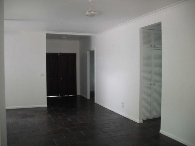 11 Red Bluff Crescent, Kamerunga QLD 4870