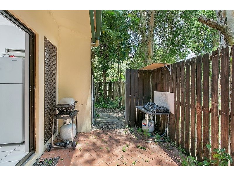 3/194 McCoombe Street (entrance via Marshall Street, Bungalow QLD 4870