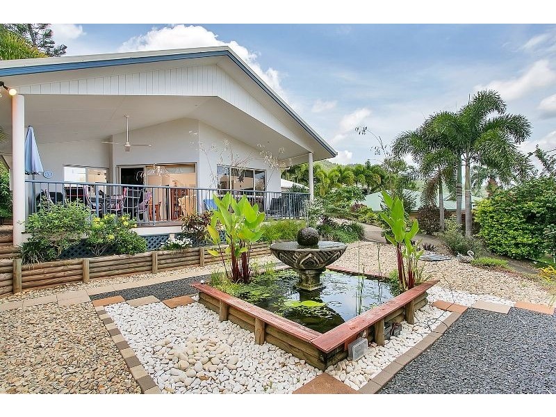 81 Callum Street, Mooroobool QLD 4870