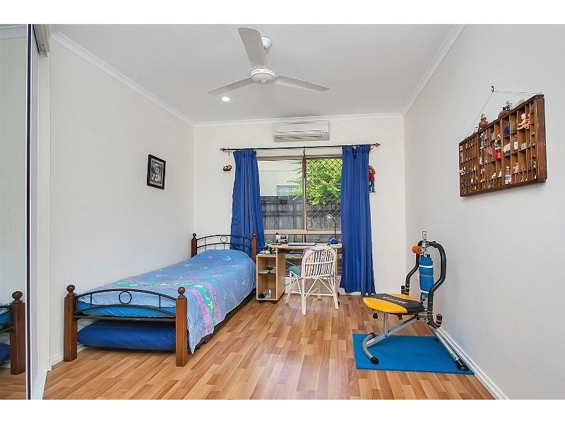 81 Callum Street, Mooroobool QLD 4870