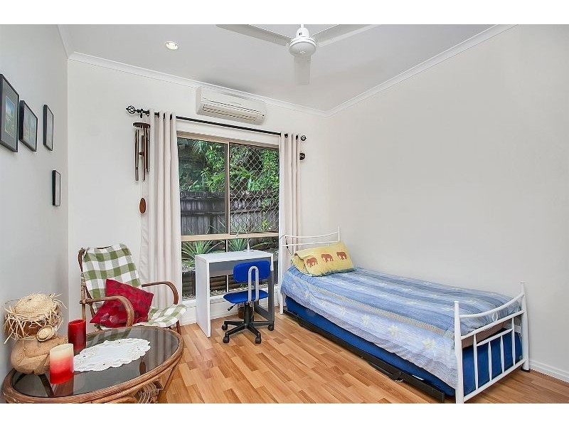 81 Callum Street, Mooroobool QLD 4870