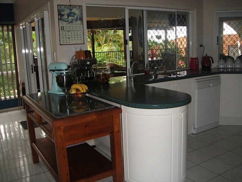 12 Rosemont Court, Mooroobool QLD 4870