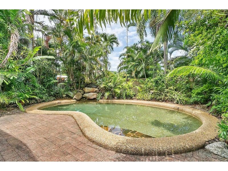 232 Woodward Street, Edge Hill QLD 4870