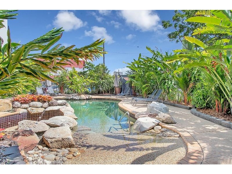 175 Lake Street, Cairns City QLD 4870