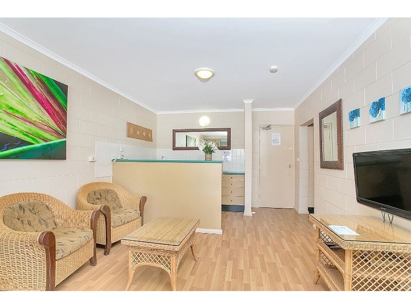 175 Lake Street, Cairns City QLD 4870
