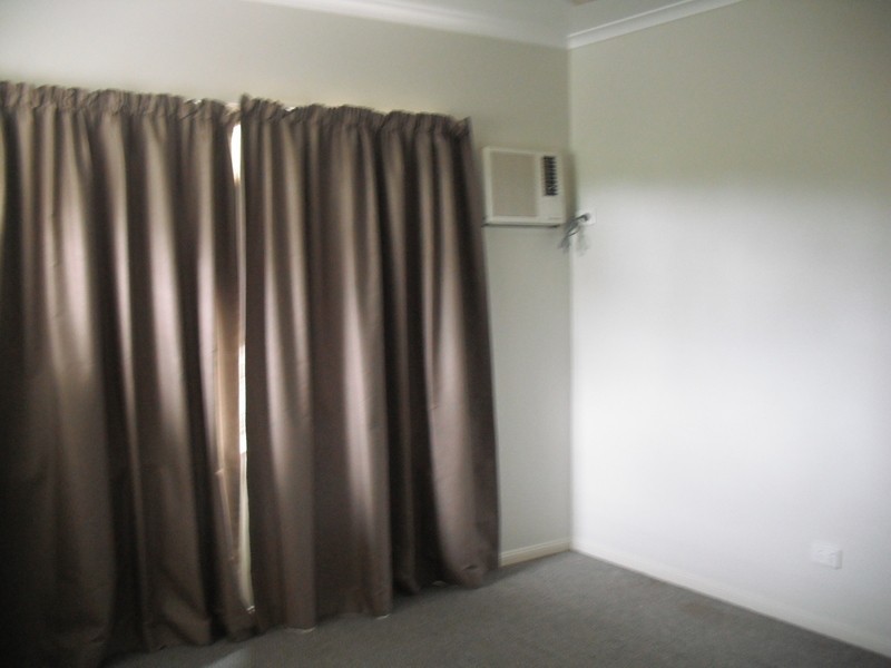 11/2-5 Marella Close, Manoora QLD 4870