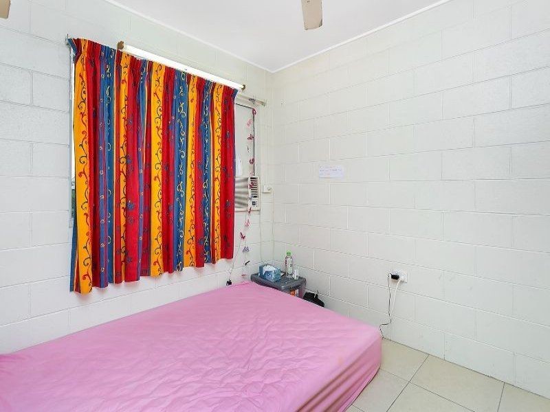 46 Dalton Street, Westcourt QLD 4870