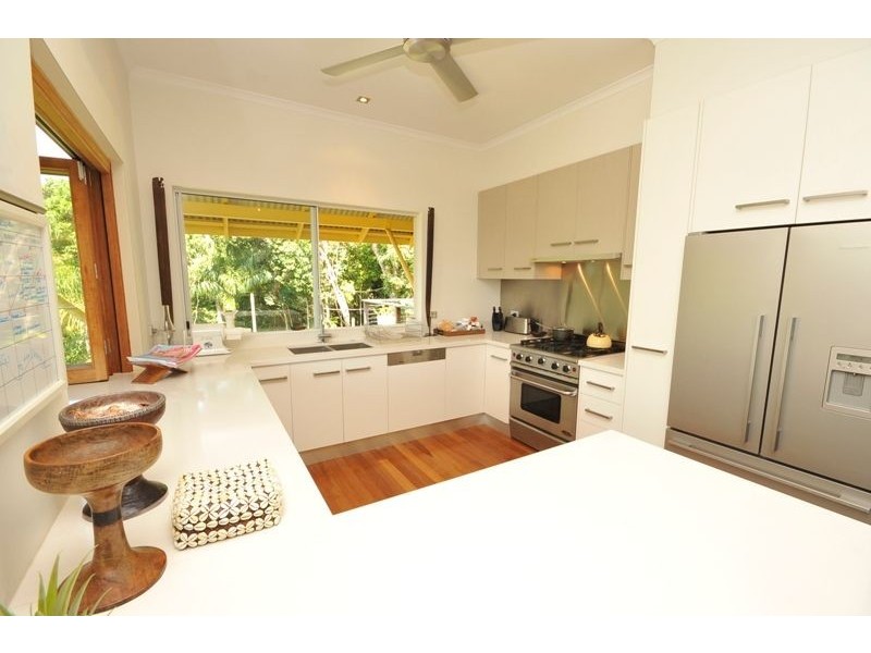 29 Gloucester Street, Whitfield QLD 4870