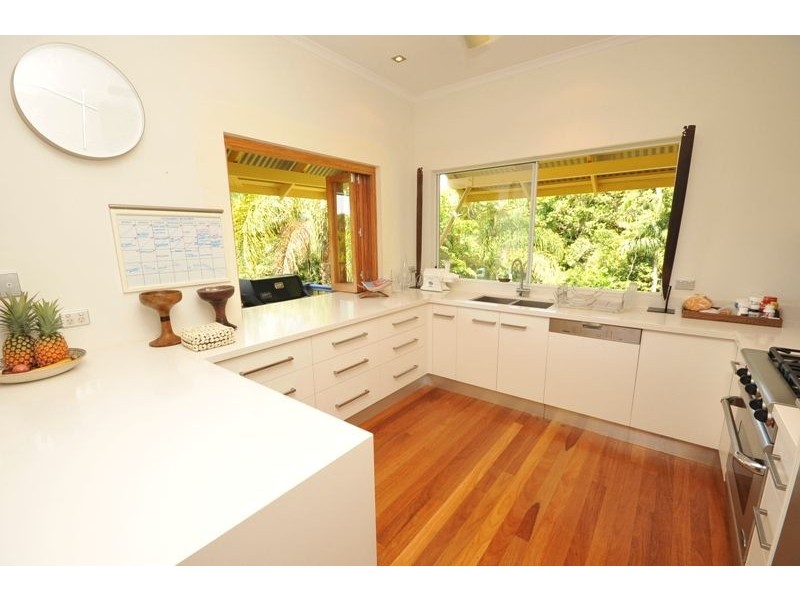 29 Gloucester Street, Whitfield QLD 4870