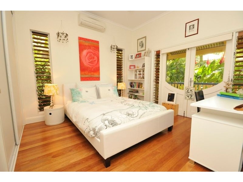 29 Gloucester Street, Whitfield QLD 4870