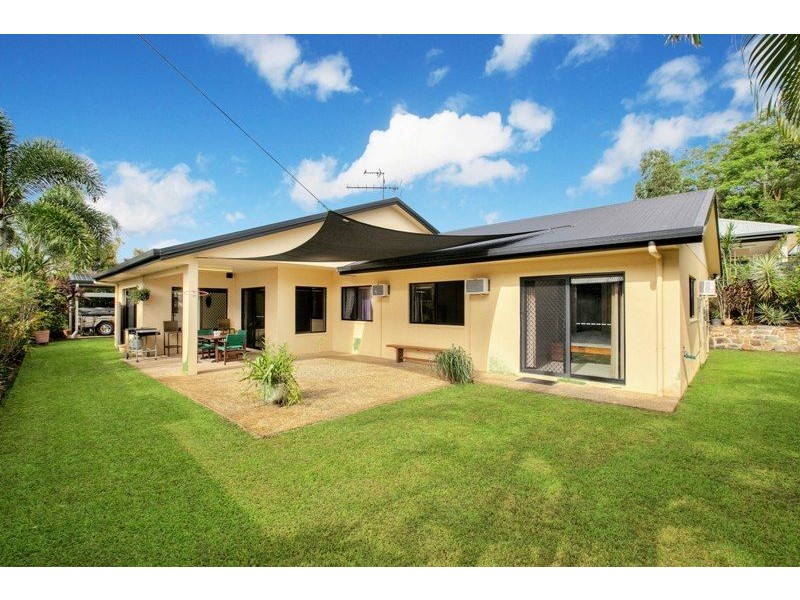 2 Ellie Banning Close, Redlynch QLD 4870