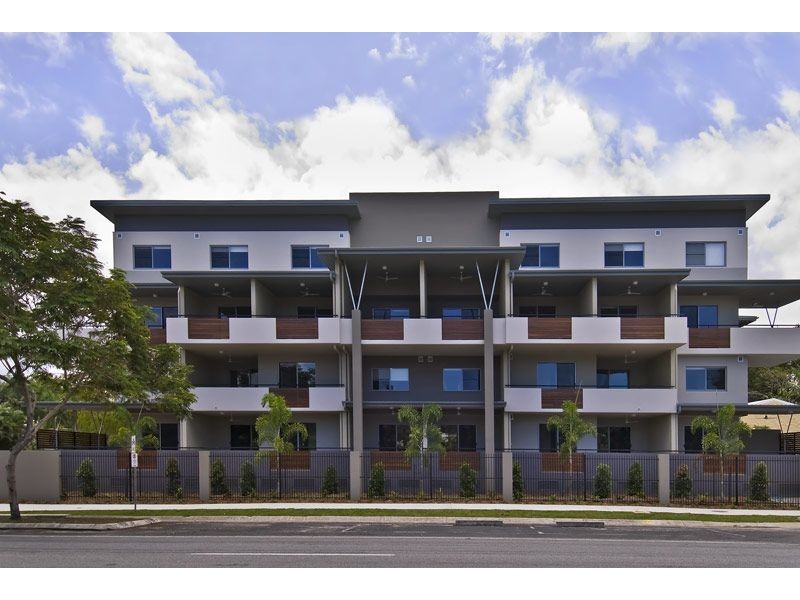 27/521 Varley St, Yorkeys Knob QLD 4878