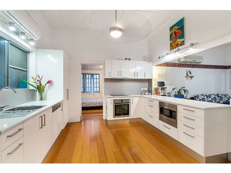 24 Winkworth Street, Bungalow QLD 4870