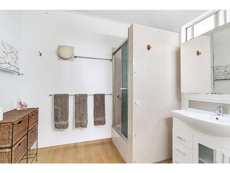 24 Winkworth Street, Bungalow QLD 4870