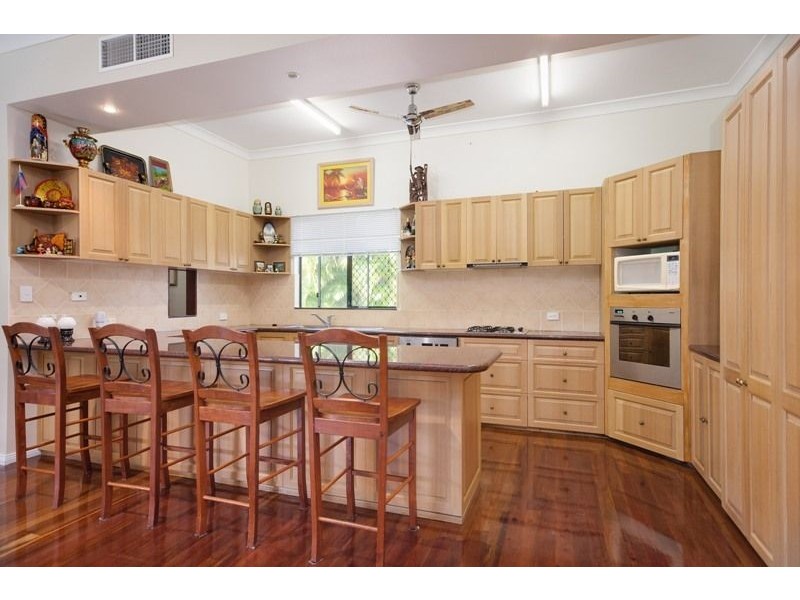 Clifton Beach QLD 4879