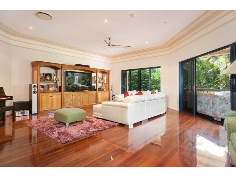 Clifton Beach QLD 4879