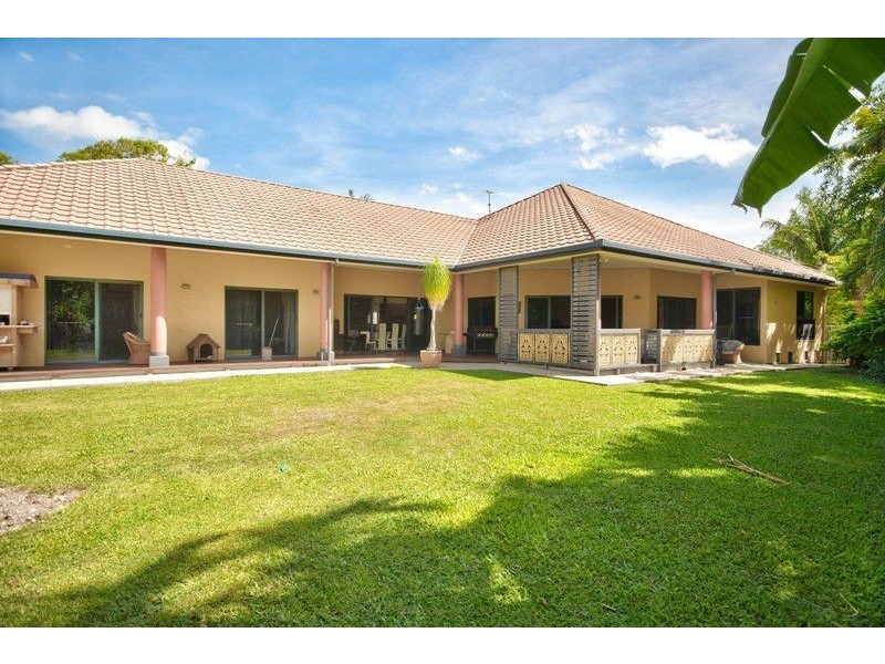 Clifton Beach QLD 4879