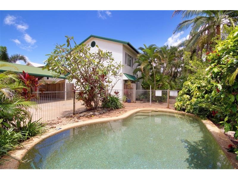 3/12 Short Street, Redlynch QLD 4870