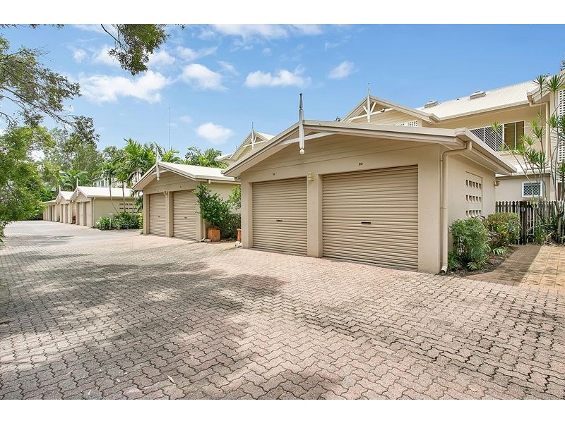 4/34-36 Patience Street, Manoora QLD 4870