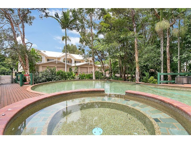 4/34-36 Patience Street, Manoora QLD 4870