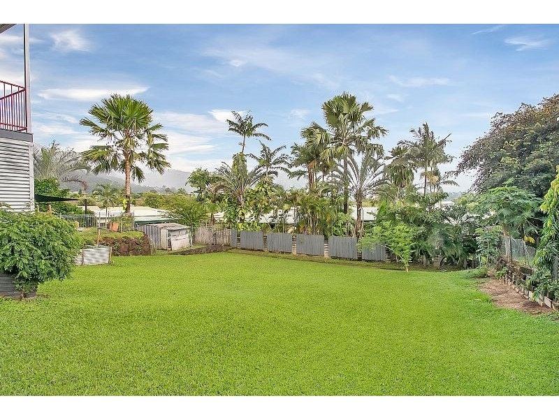 104 Anderson Road, Woree QLD 4868