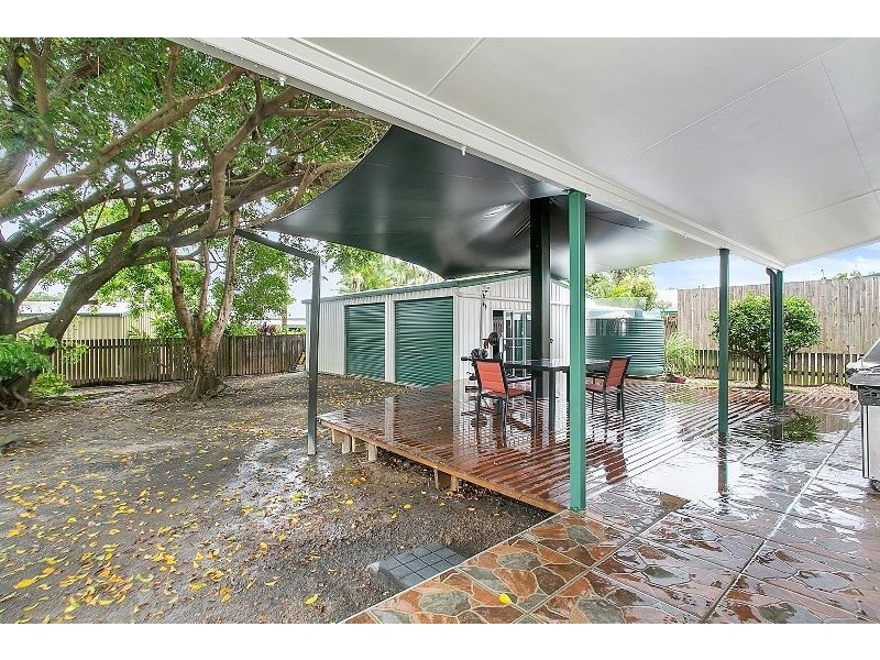 104 Callum Street, Mooroobool QLD 4870