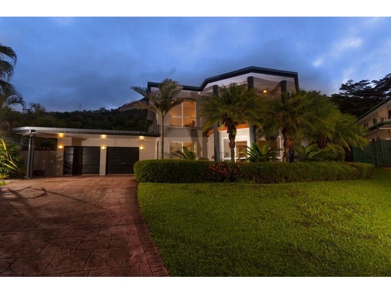 8 Tanganelli Close, Kanimbla QLD 4870