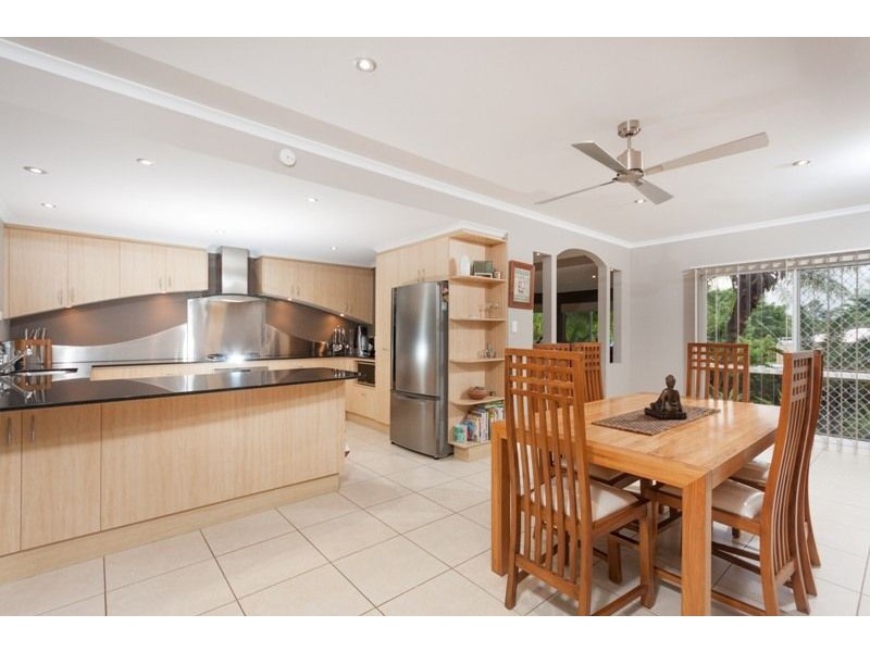 8 Tanganelli Close, Kanimbla QLD 4870