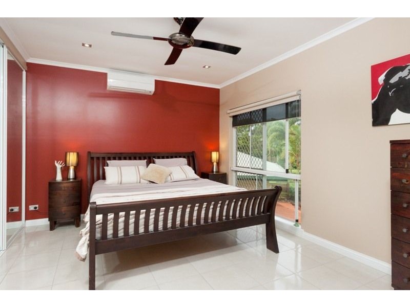 8 Tanganelli Close, Kanimbla QLD 4870