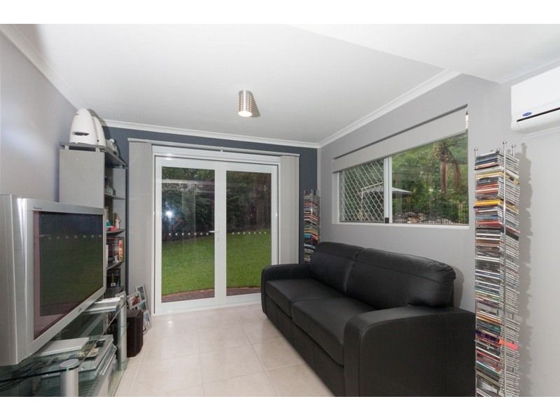8 Tanganelli Close, Kanimbla QLD 4870