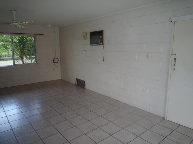 122 Dillon Street, Westcourt QLD 4870