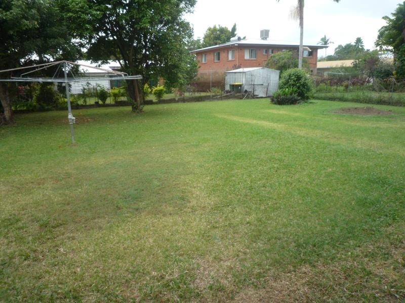 122 Dillon Street, Westcourt QLD 4870