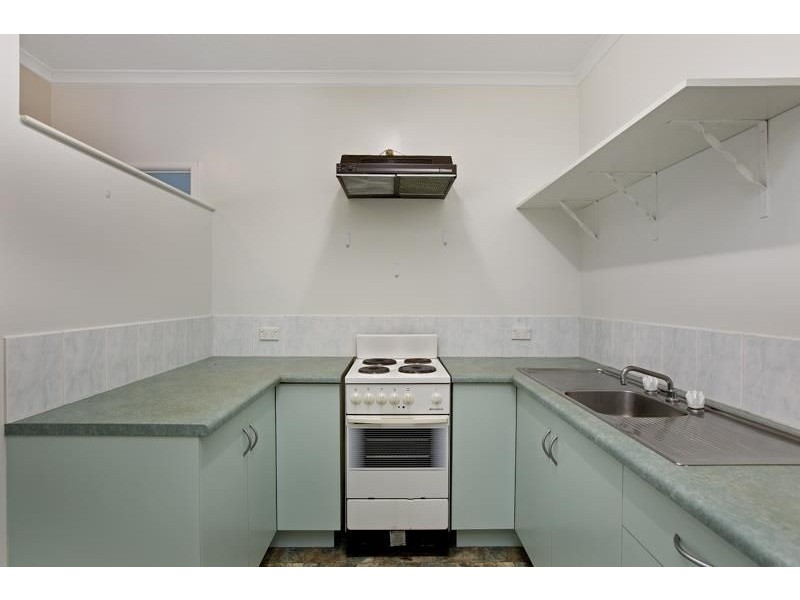 17/4 Hollett Close, Manunda QLD 4870