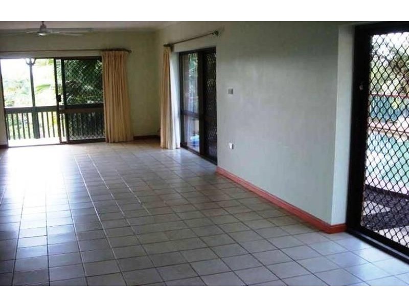 27 Granadilla Drive, Earlville QLD 4870