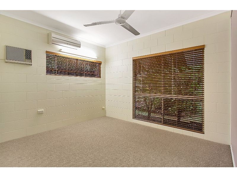 15 Fitzallan Close, Kanimbla QLD 4870