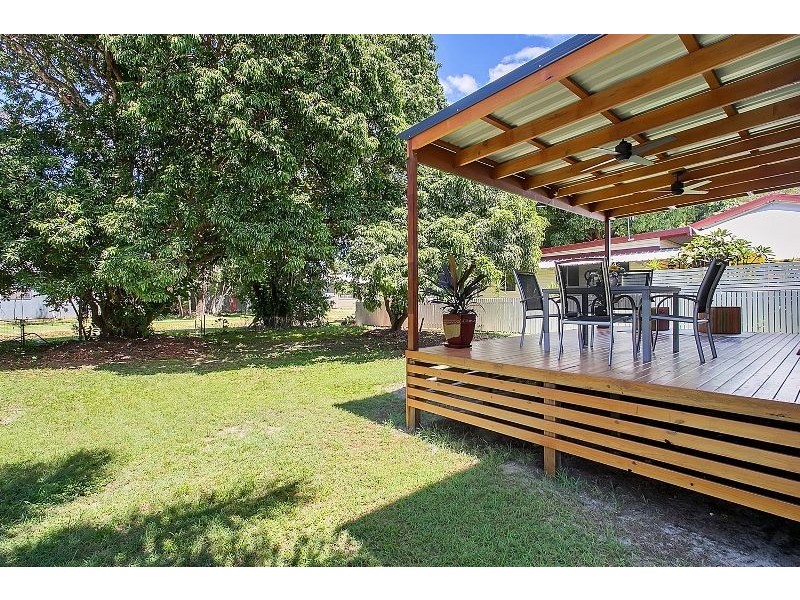 33 Dunn Street, Cairns North QLD 4870
