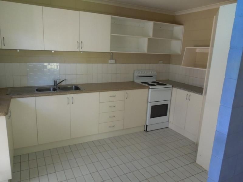 12 Fairview Street, Bayview Heights QLD 4868