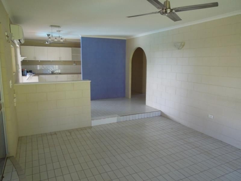 12 Fairview Street, Bayview Heights QLD 4868