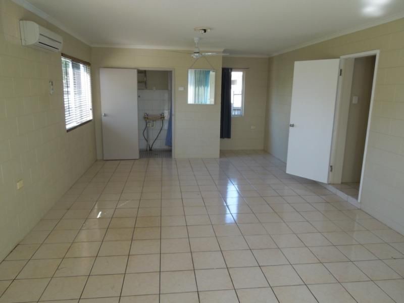 12 Fairview Street, Bayview Heights QLD 4868