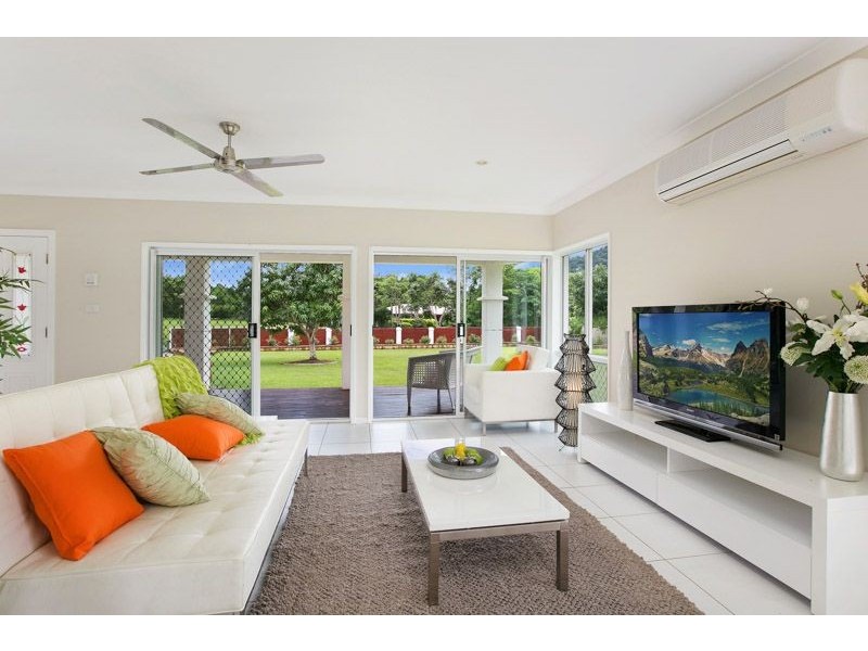 29 Crystal Close, Redlynch QLD 4870