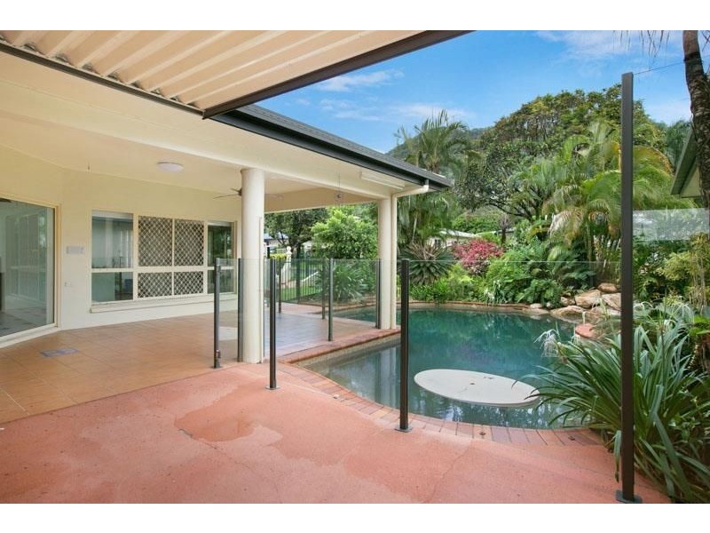 1 Wooley Close, Kanimbla QLD 4870