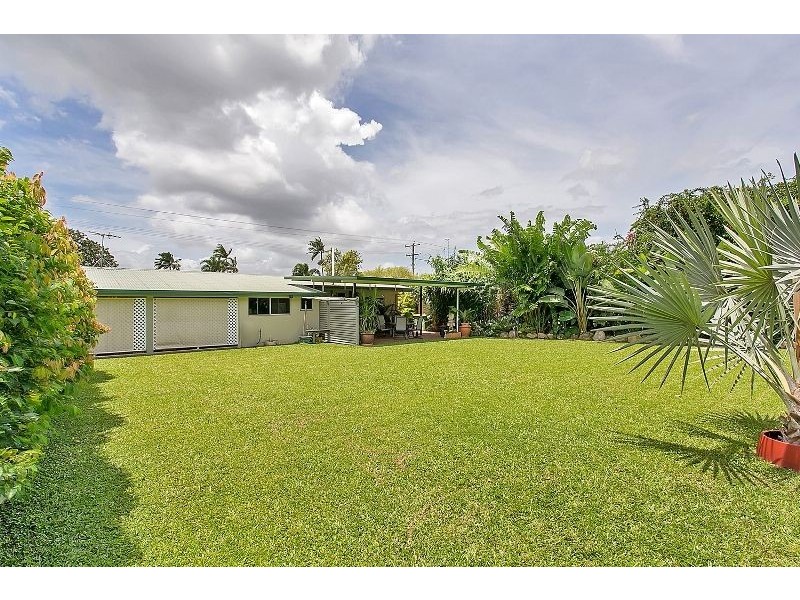 103 Sydney Street, Bayview Heights QLD 4868