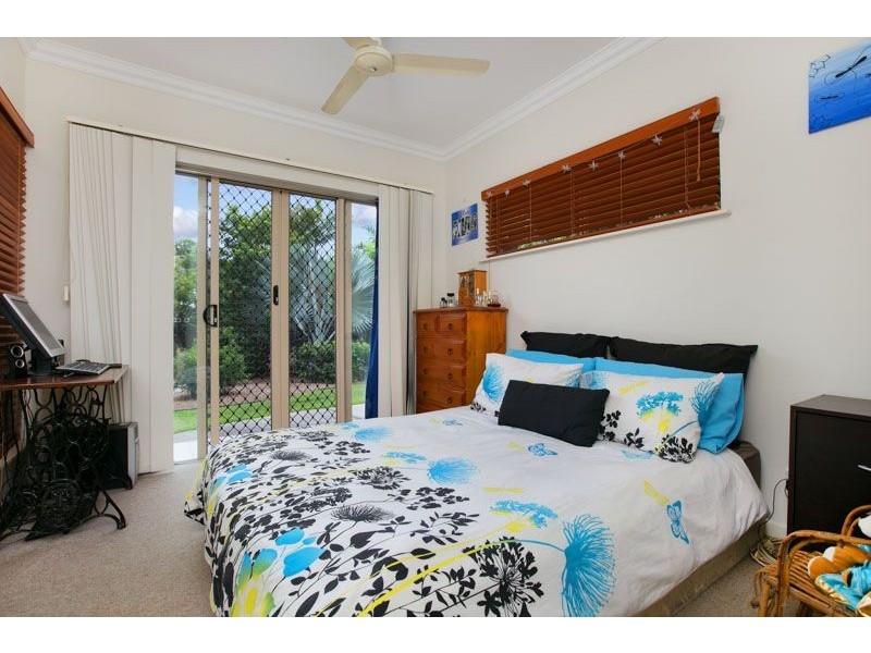 2102/40-62 Clifton Road, Clifton Beach QLD 4879