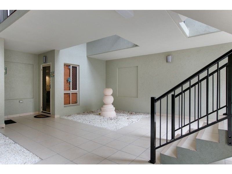 2102/40-62 Clifton Road, Clifton Beach QLD 4879