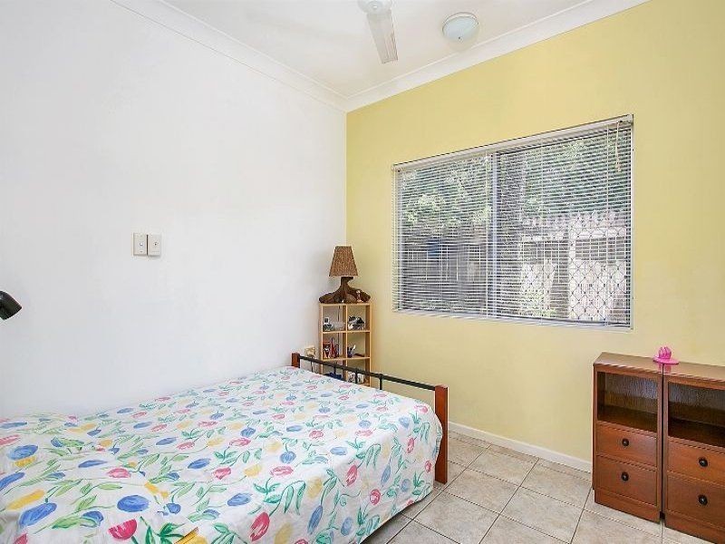 2/8 Bell Street, Bungalow QLD 4870